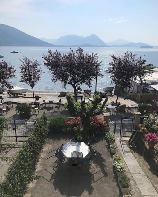 Casa Aurora Villa Бавено Екстериор снимка