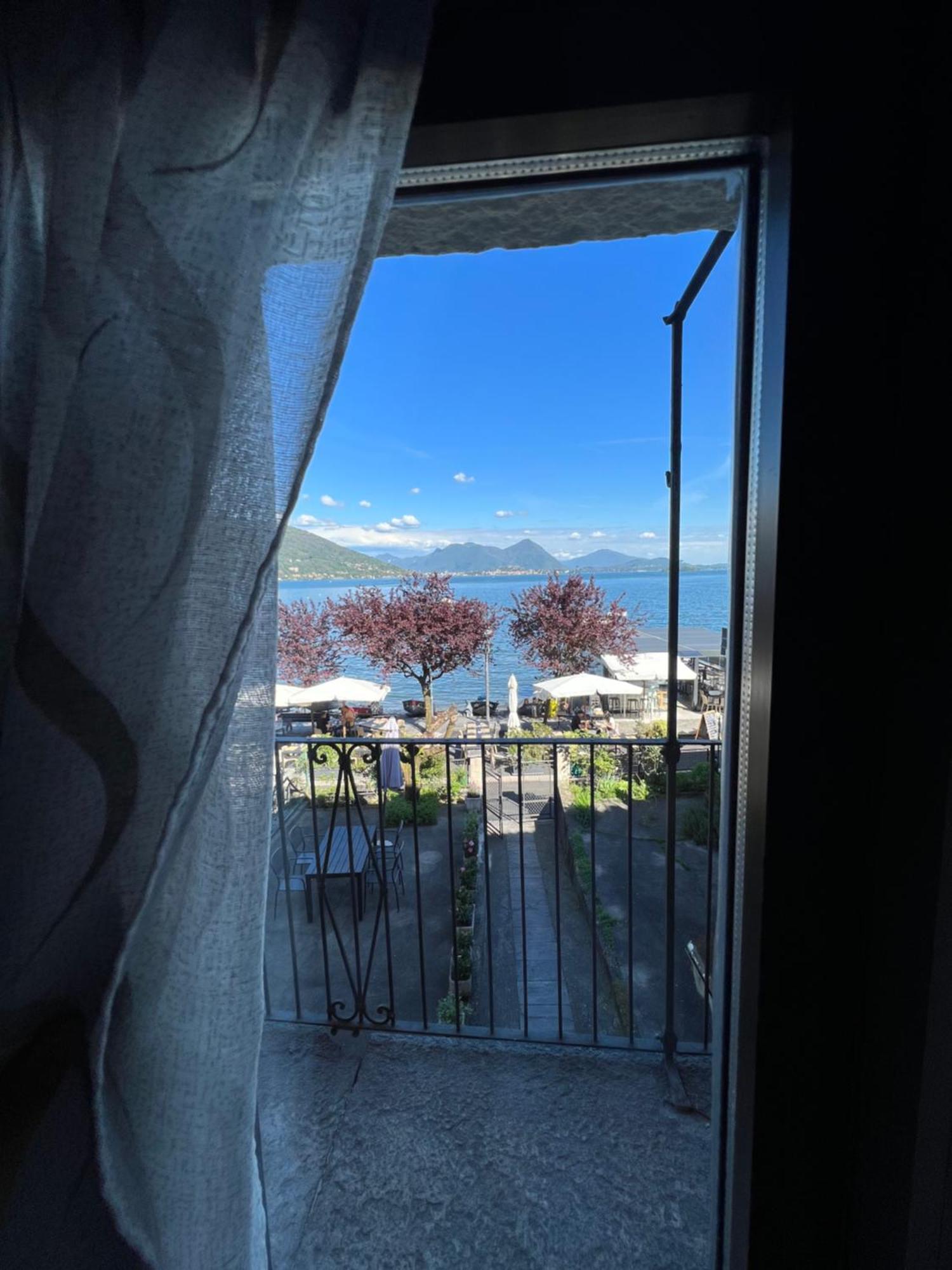 Casa Aurora Villa Бавено Екстериор снимка